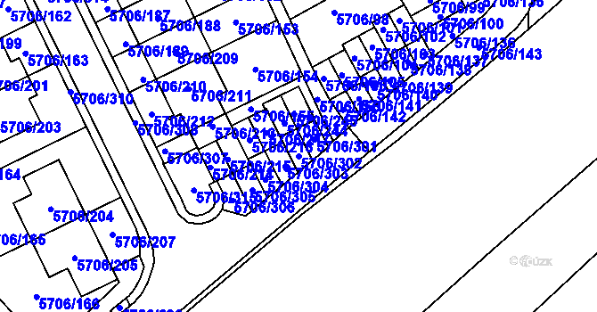 Parcela st. 5706/302 v KÚ Jihlava, Katastrální mapa