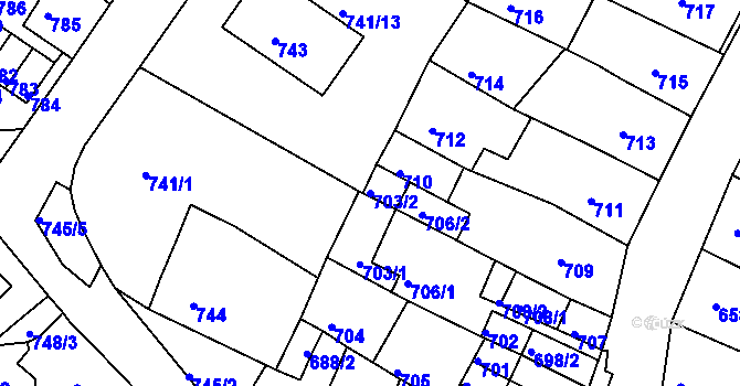Parcela st. 703/2 v KÚ Kadaň, Katastrální mapa