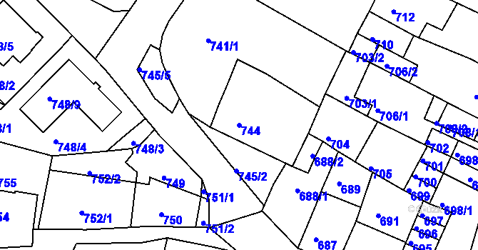 Parcela st. 744 v KÚ Kadaň, Katastrální mapa