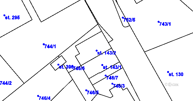 Parcela st. 143/2 v KÚ Karlovice, Katastrální mapa