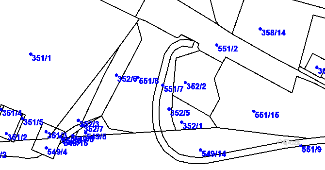 Parcela st. 551/7 v KÚ Dvory, Katastrální mapa