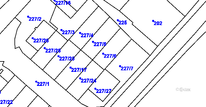 Parcela st. 227/6 v KÚ Dvory, Katastrální mapa