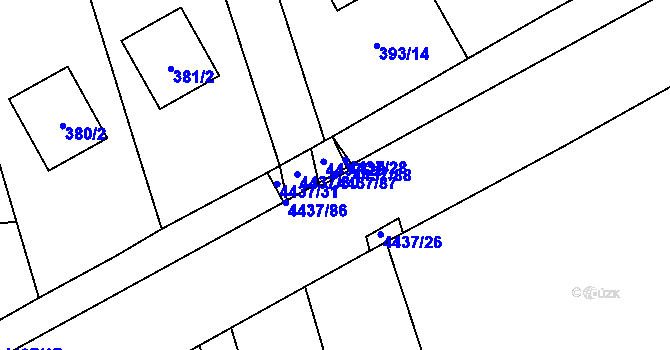 Parcela st. 4437/87 v KÚ Karolinka, Katastrální mapa