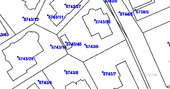 Parcela st. 5743/6 v KÚ Kročehlavy, Katastrální mapa