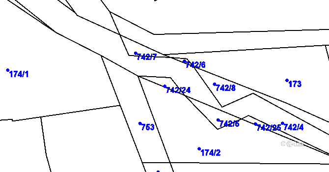 Parcela st. 742/24 v KÚ Klobuky, Katastrální mapa