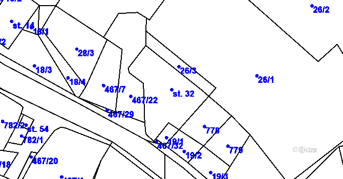 Parcela st. 32 v KÚ Kněževes, Katastrální mapa
