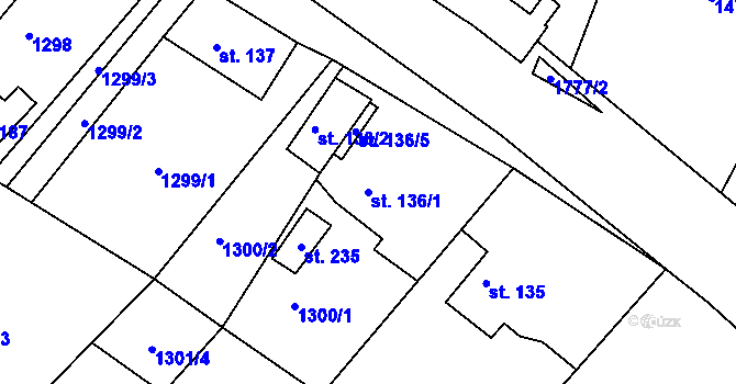 Parcela st. 136/1 v KÚ Koburk, Katastrální mapa