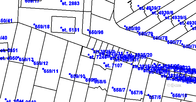 Parcela st. 3825/11 v KÚ Kolín, Katastrální mapa