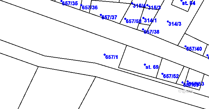 Parcela st. 657/1 v KÚ Komárov u Holic, Katastrální mapa