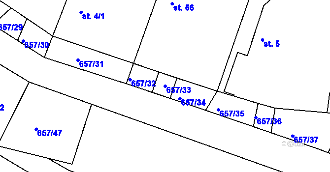 Parcela st. 657/33 v KÚ Komárov u Holic, Katastrální mapa