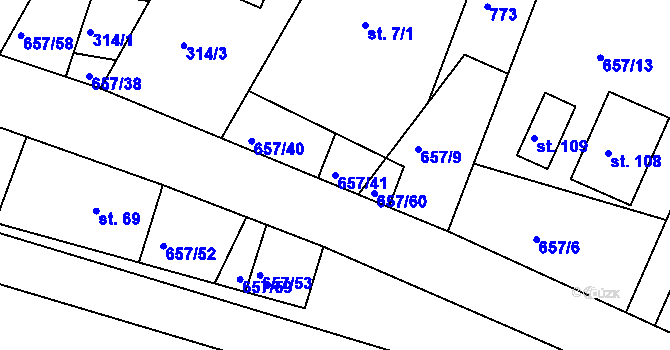 Parcela st. 657/41 v KÚ Komárov u Holic, Katastrální mapa