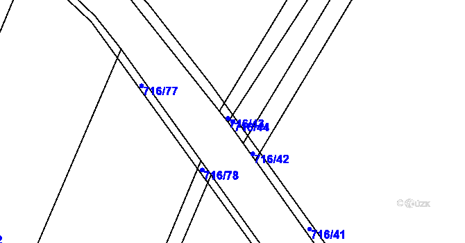 Parcela st. 716/44 v KÚ Komárov u Holic, Katastrální mapa
