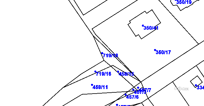 Parcela st. 719/18 v KÚ Lazec, Katastrální mapa