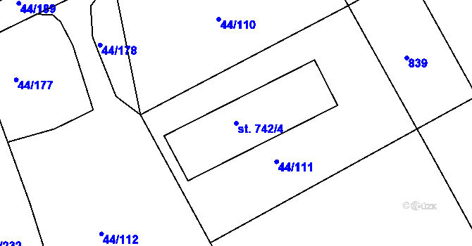 Parcela st. 742/4 v KÚ Králův Dvůr, Katastrální mapa