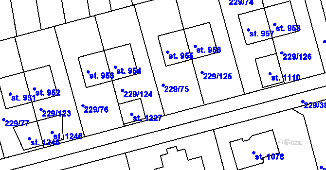 Parcela st. 229/75 v KÚ Králův Dvůr, Katastrální mapa