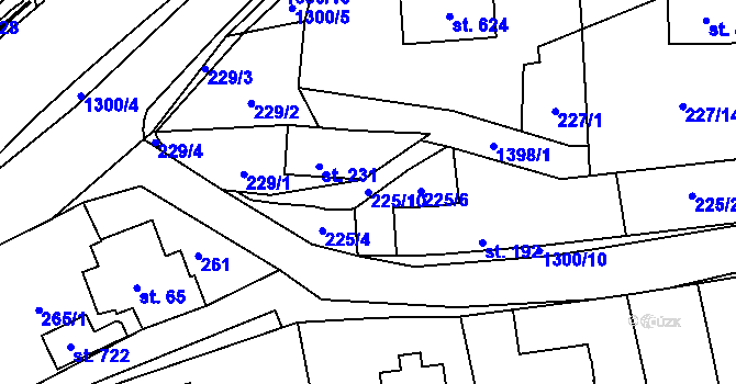Parcela st. 225/10 v KÚ Kvasiny, Katastrální mapa