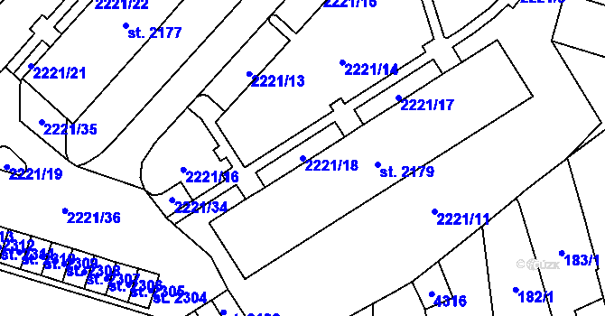 Parcela st. 2221/18 v KÚ Kyjov, Katastrální mapa
