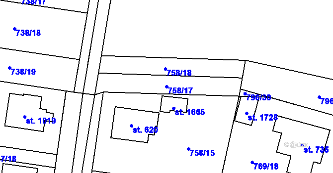Parcela st. 758/17 v KÚ Lišov, Katastrální mapa