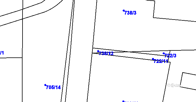 Parcela st. 738/12 v KÚ Lišov, Katastrální mapa