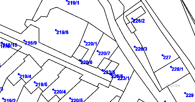 Parcela st. 220/7 v KÚ Pokratice, Katastrální mapa