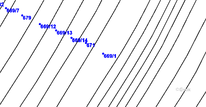 Parcela st. 669/1 v KÚ Lkáň, Katastrální mapa