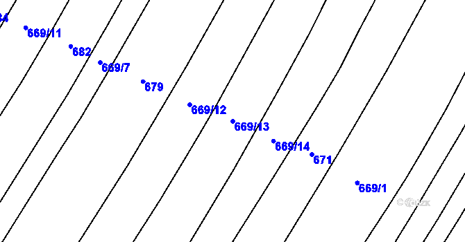 Parcela st. 669/13 v KÚ Lkáň, Katastrální mapa