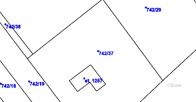 Parcela st. 742/37 v KÚ Lom u Mostu, Katastrální mapa