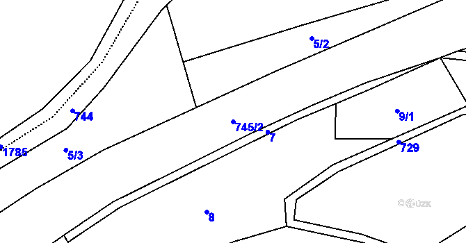 Parcela st. 745/2 v KÚ Vlaské, Katastrální mapa