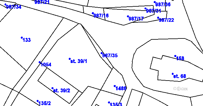 Parcela st. 987/35 v KÚ Malé Heraltice, Katastrální mapa
