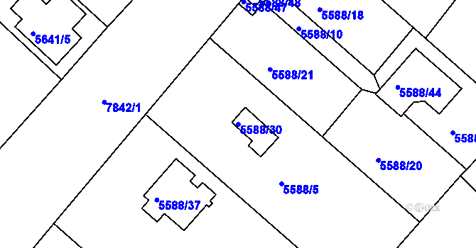 Parcela st. 5588/30 v KÚ Mělník, Katastrální mapa
