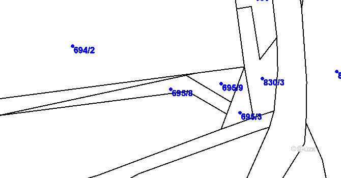 Parcela st. 695/8 v KÚ Městečko u Křivoklátu, Katastrální mapa