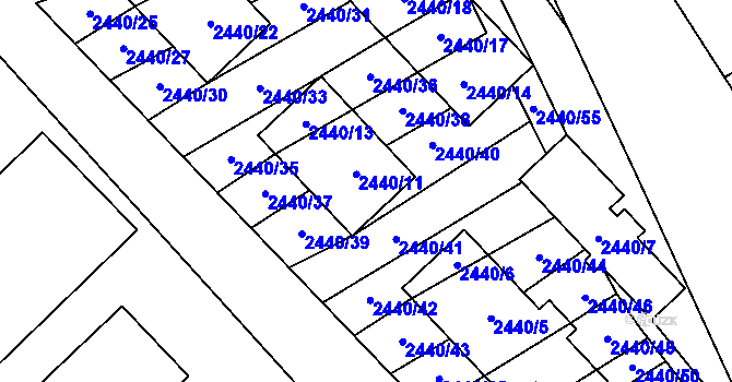 Parcela st. 2440/11 v KÚ Mikulčice, Katastrální mapa