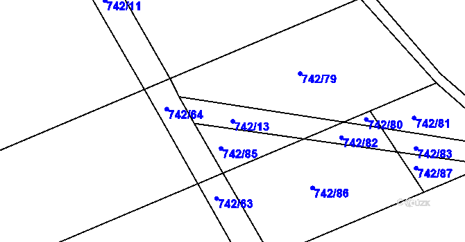 Parcela st. 742/13 v KÚ Mochov, Katastrální mapa