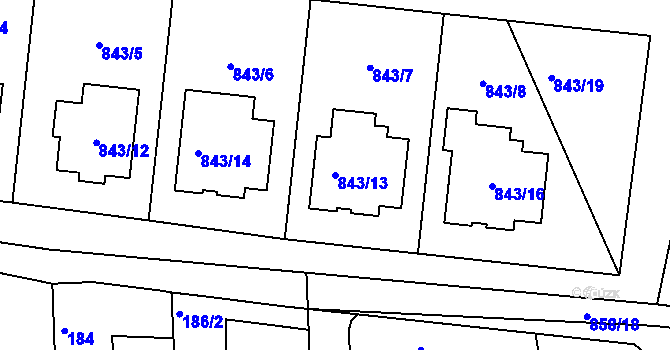 Parcela st. 843/13 v KÚ Mochov, Katastrální mapa