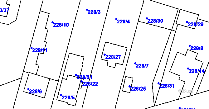 Parcela st. 228/27 v KÚ Mochov, Katastrální mapa