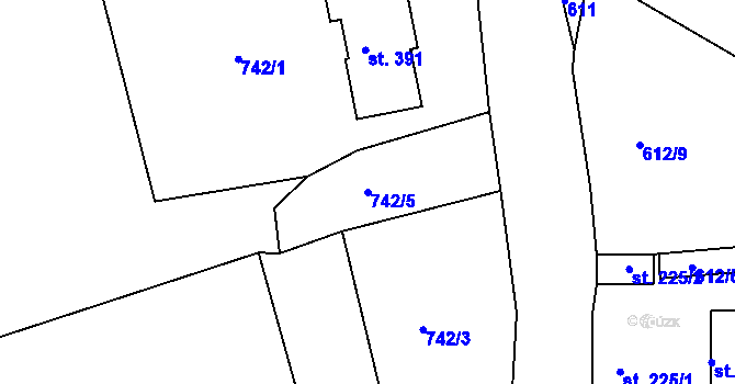 Parcela st. 742/5 v KÚ Mokřiny, Katastrální mapa