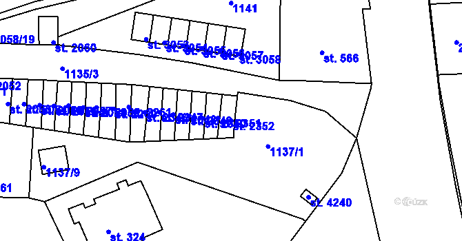 Parcela st. 2352 v KÚ Náchod, Katastrální mapa