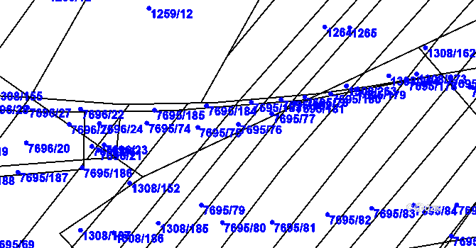 Parcela st. 7695/76 v KÚ Napajedla, Katastrální mapa