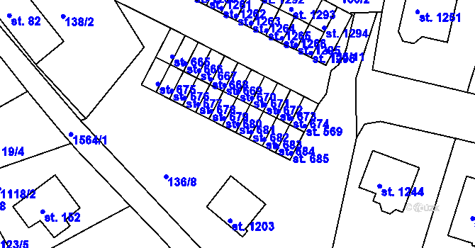 Parcela st. 681 v KÚ Nová Role, Katastrální mapa