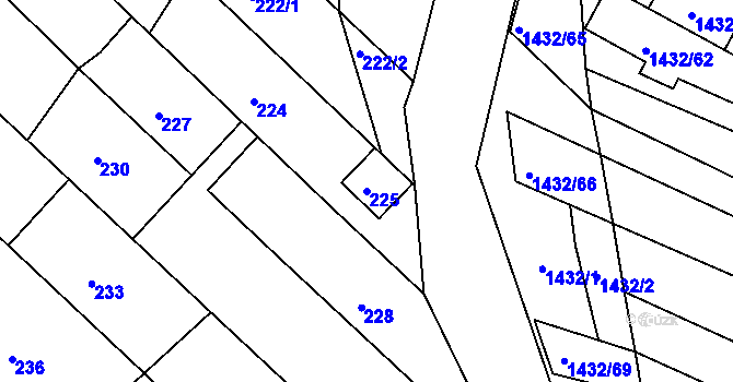 Parcela st. 225 v KÚ Ochoz u Brna, Katastrální mapa