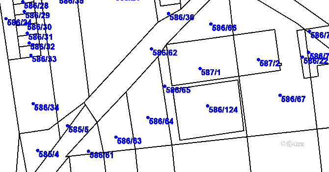 Parcela st. 586/65 v KÚ Komárov u Opavy, Katastrální mapa
