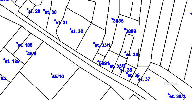 Parcela st. 33/2 v KÚ Ořechov u Uherského Hradiště, Katastrální mapa