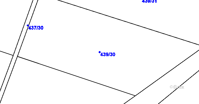 Parcela st. 439/30 v KÚ Oselce, Katastrální mapa