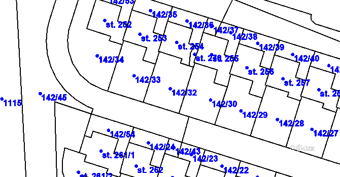 Parcela st. 142/32 v KÚ Oslov, Katastrální mapa