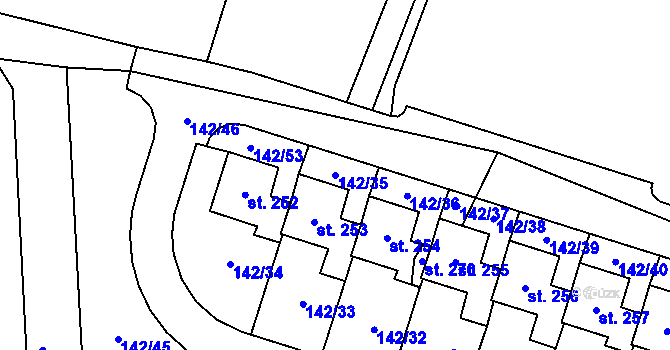 Parcela st. 142/35 v KÚ Oslov, Katastrální mapa
