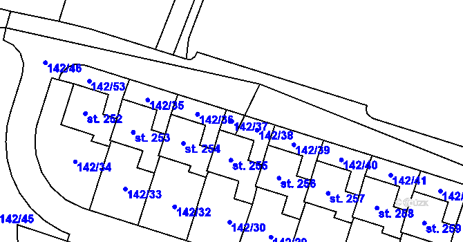 Parcela st. 142/37 v KÚ Oslov, Katastrální mapa