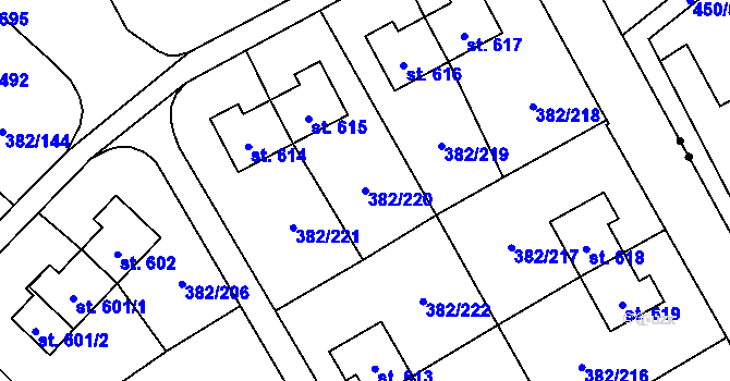 Parcela st. 382/220 v KÚ Muglinov, Katastrální mapa