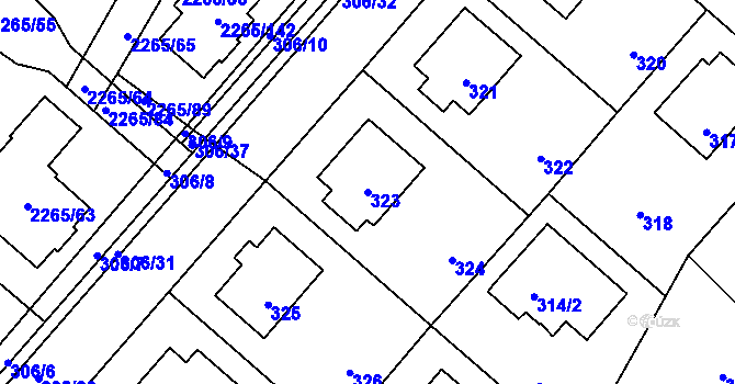 Parcela st. 323 v KÚ Pečky, Katastrální mapa