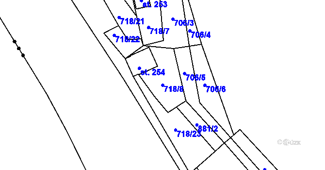 Parcela st. 718/8 v KÚ Černýš, Katastrální mapa