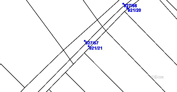 Parcela st. 921/21 v KÚ Hološiny, Katastrální mapa